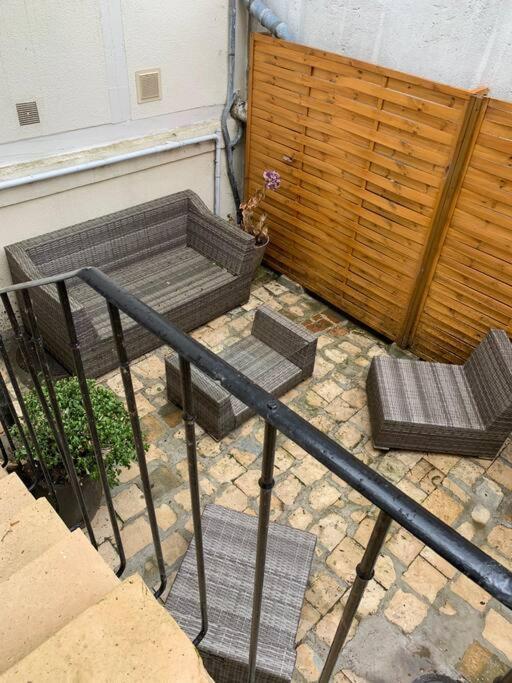 Apppartement Des Sacres De Apartment *